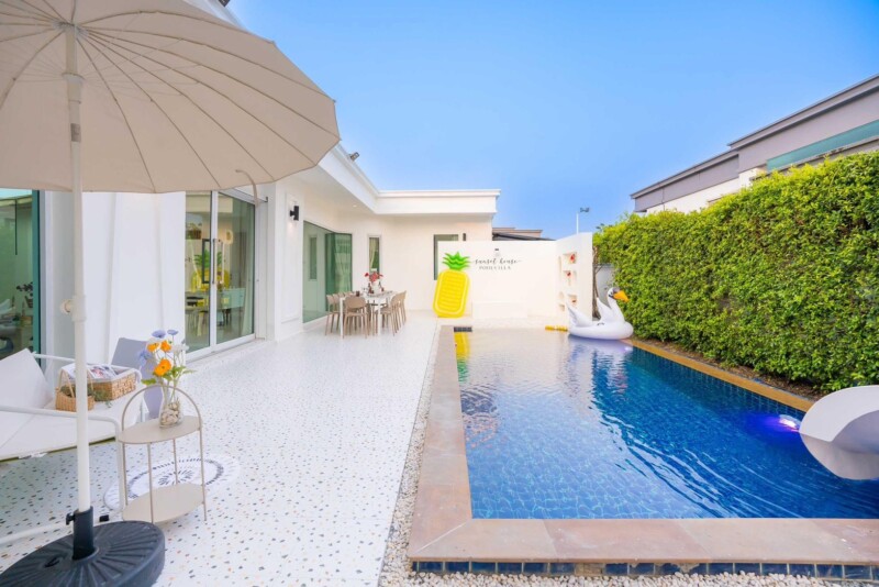 Sunset House (19)